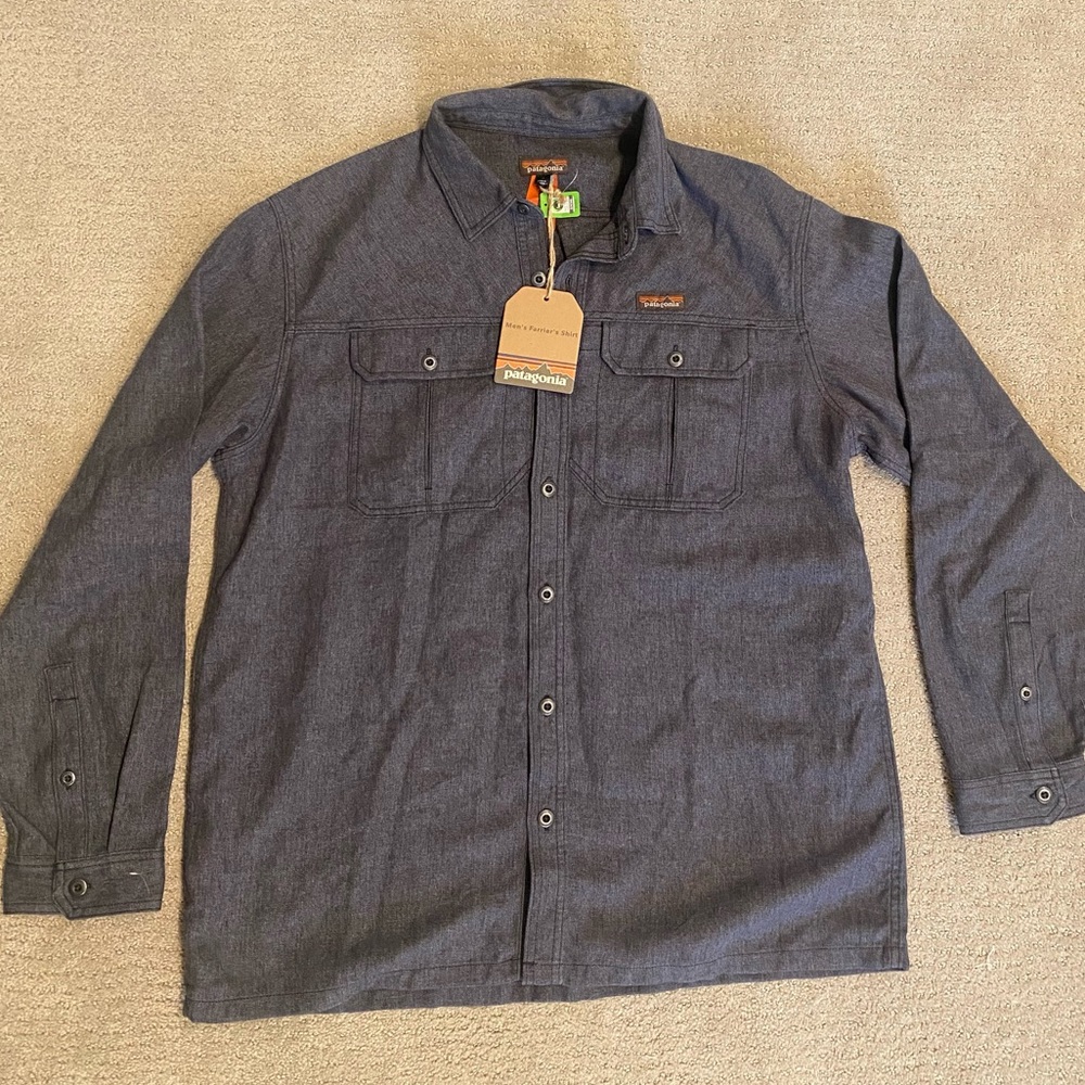 Men’s XL Patagonia Farriers button up
